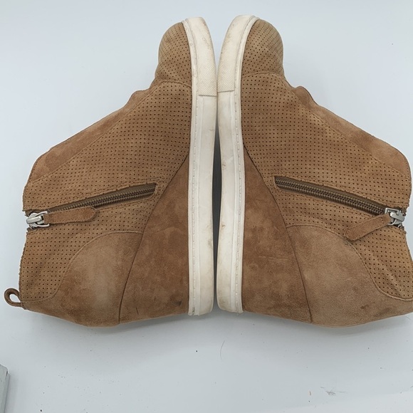 Linea Paolo ankle boots / booties Size 9.5M light wear a few marks by heels - Picture 5 of 10